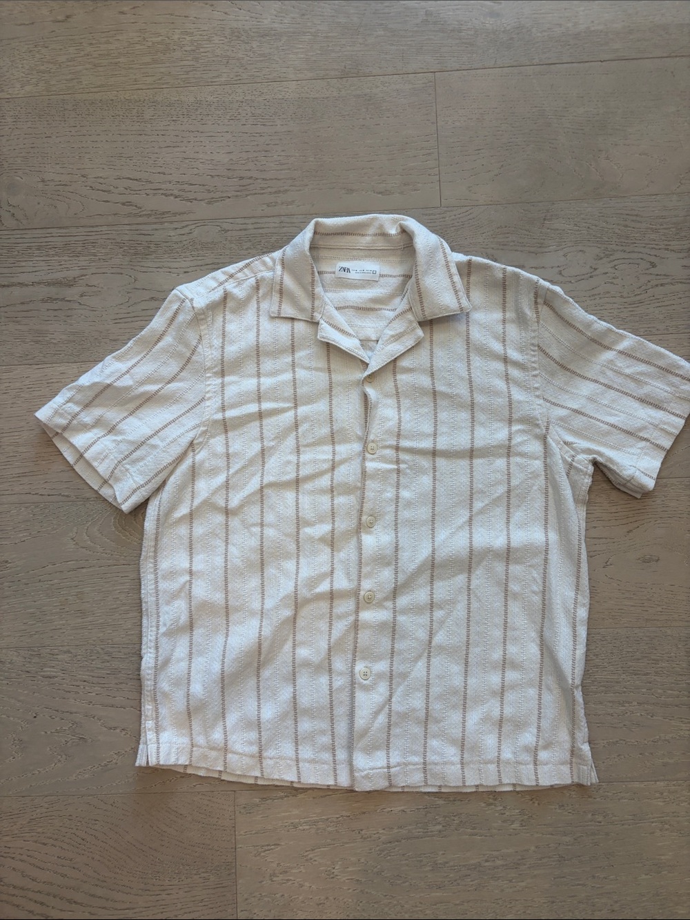 Zara Cream Short Sleeve Button-Down with Tan Stripes